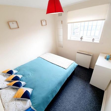 Rayleigh Town Centre 3 Bedroom Apartment 外观 照片